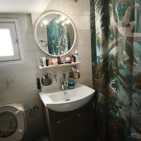 Eleni Manolis Homestay