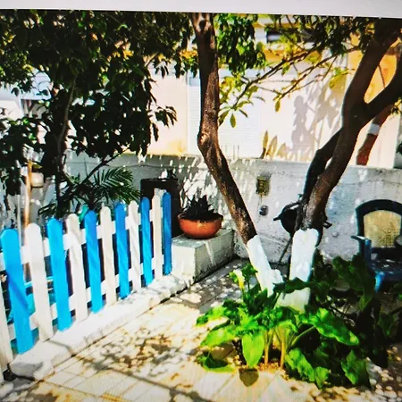 Eleni Manolis Homestay